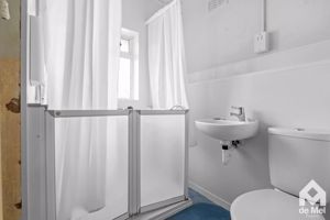 Photo 1- click for photo gallery